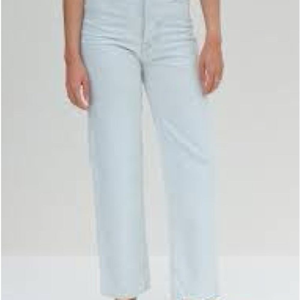 Jesse Kamm 225s light denim size 8